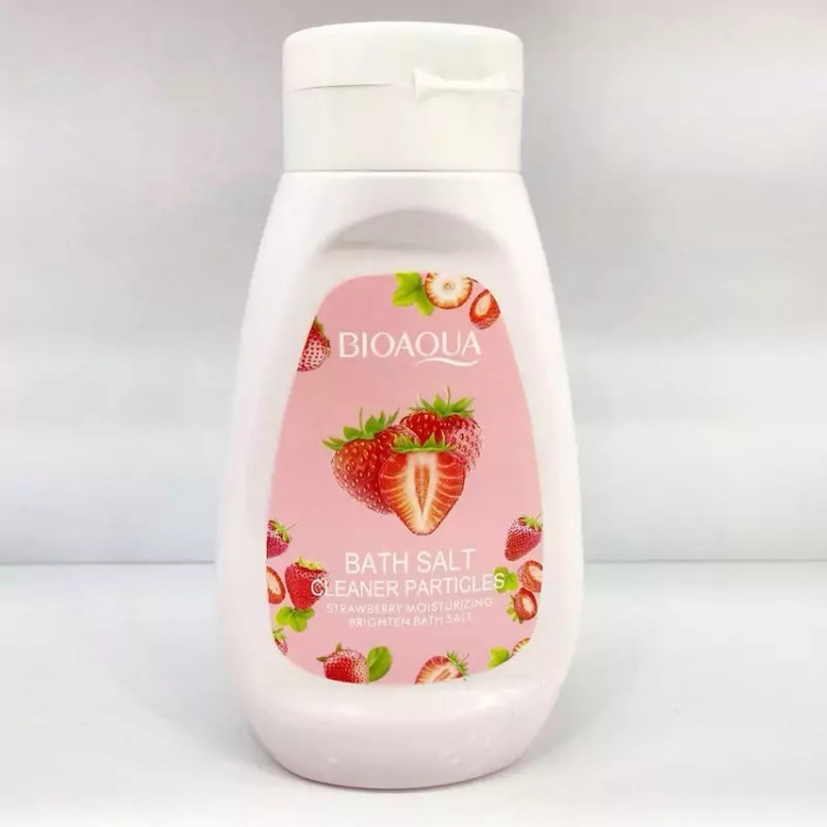نمک بدن توت فرنگی بیوآکوا 430 گرم