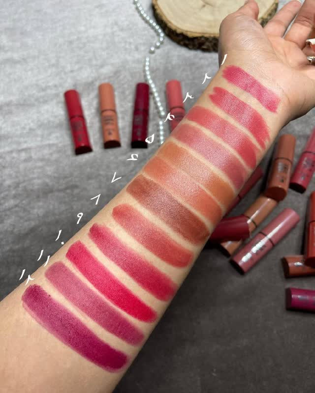 رژلب جامد STELLA استلا