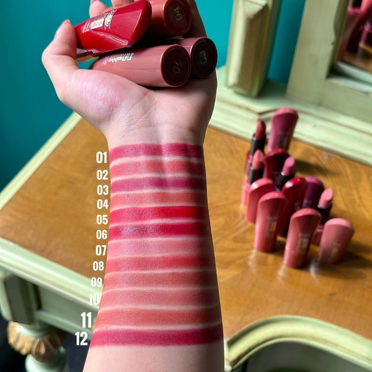 رژ لب جامد کالیستا