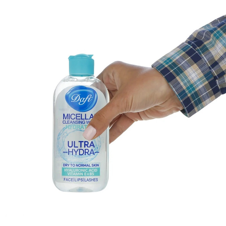 میسلار واتر دافی سازگار با پوستهای خشک، حجم 200 میلیلیتر، مدل Hydration