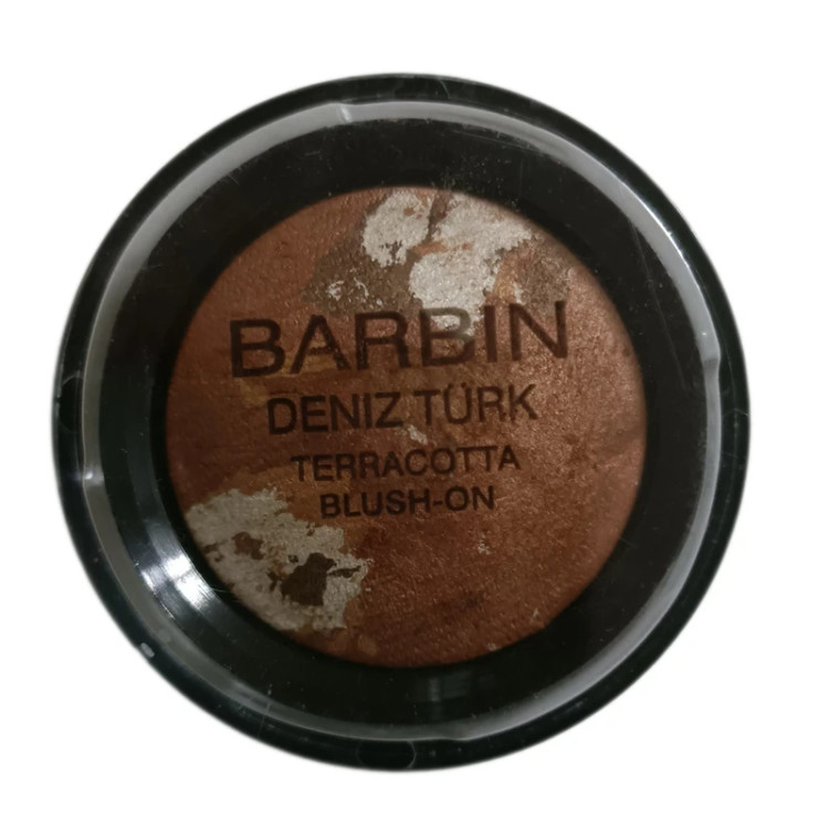 رژگونه باربین شماره N4