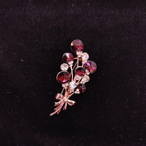 سنجاق سینه زنانه طرح دسته گل با نگینهای کریستالی