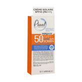 کرم ضدآفتاب فلوئیدی رنگی بژ روشن صورت پیکسل حجم 50 میلیلیتر مناسب پوستهای چرب و جوش دار و مختلط