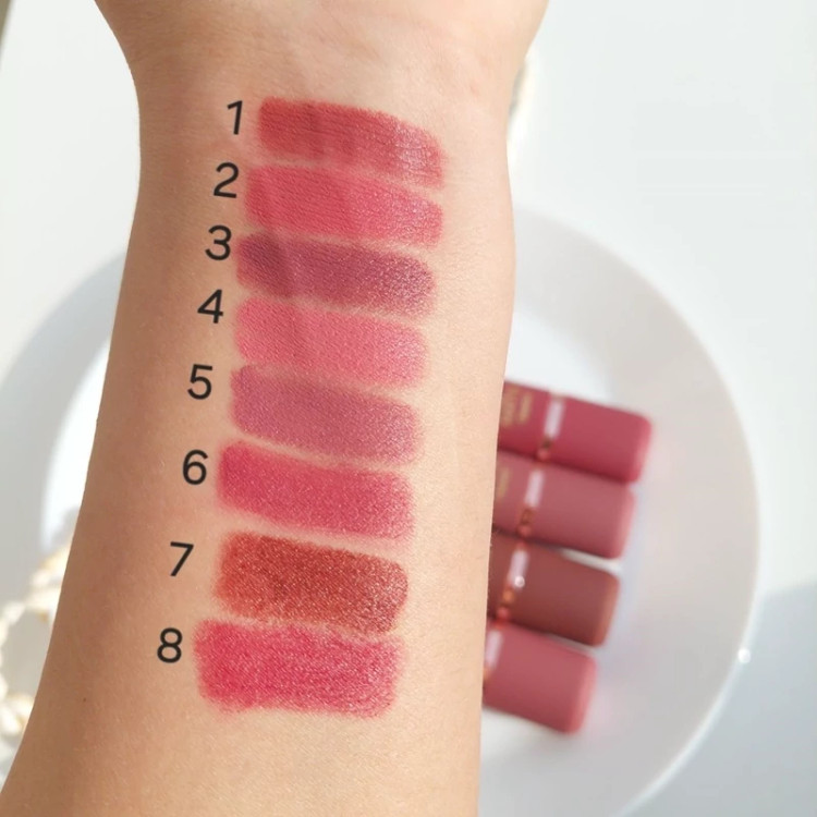 رژ جامد جولیوس 8 رنگ کد 7207